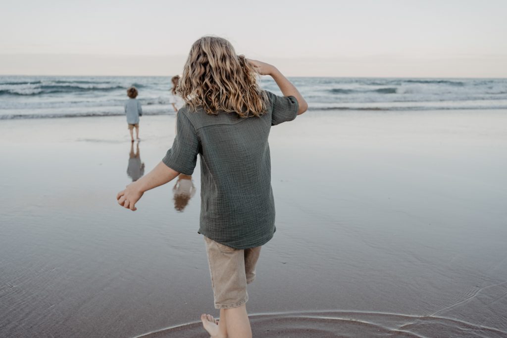 extended family photographer sunshine coast